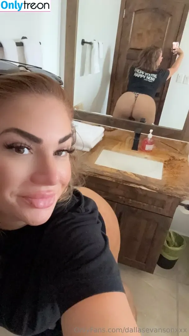 dallasevansonxxx nude photo #0003 (dallas_dsvixen)