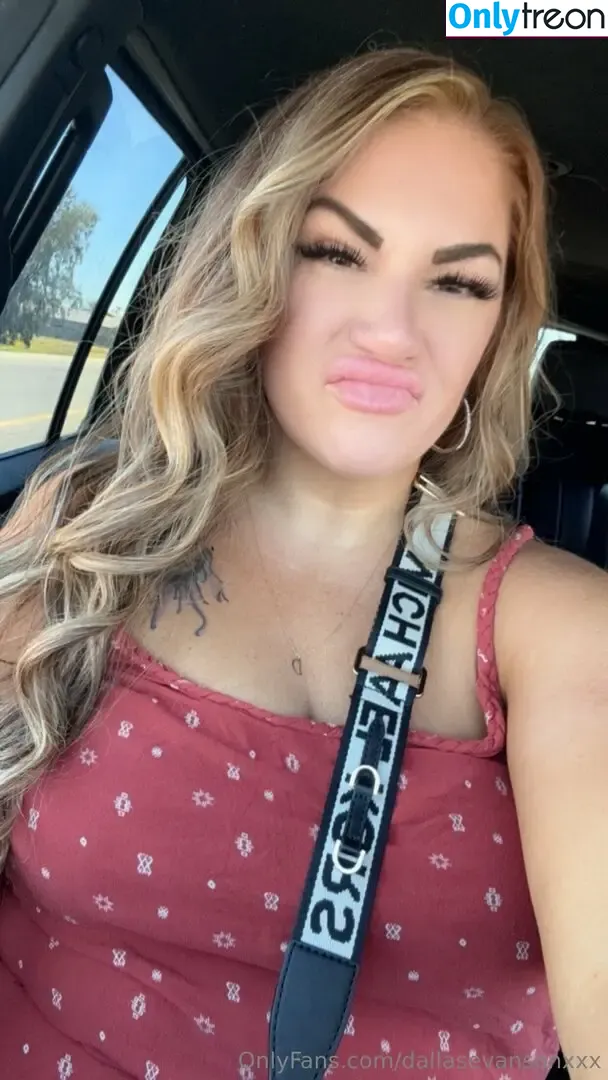 dallasevansonxxx nude photo #0015 (dallas_dsvixen)