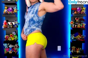 dallycat / troymellarkthg nude photo #0001