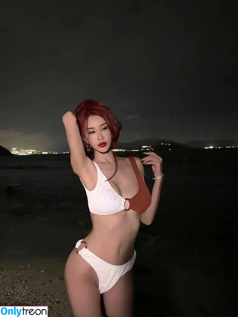 Dana Meng nude photo #0001 (DanaMengxiaoyi / heydana7 / 孟晓艺)