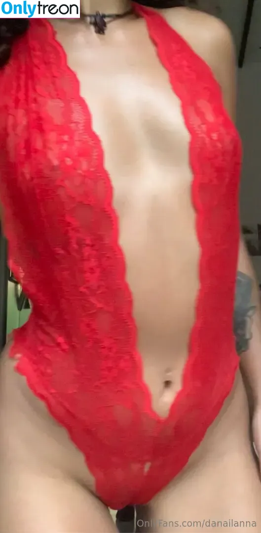 danailanna nude photo #0032 (danailann)