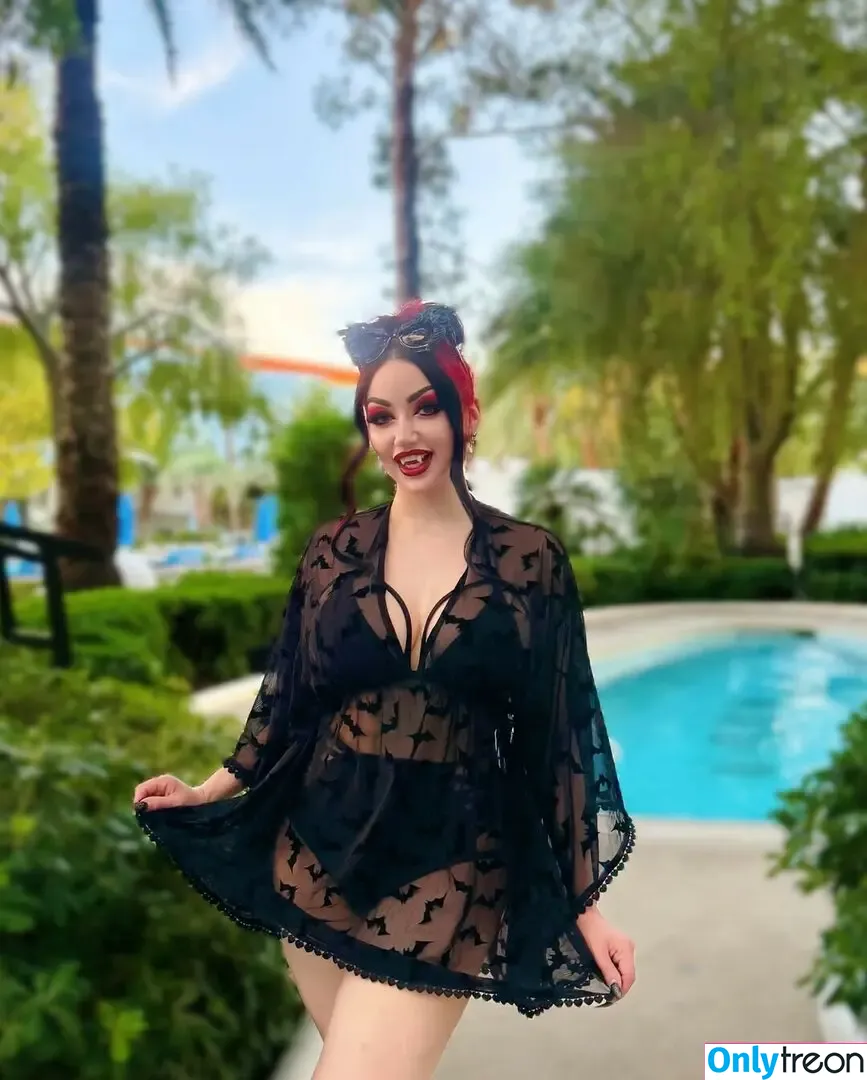 Dani Divine nude photo #0495 (dani_divine)