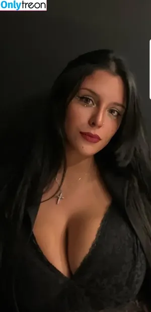 Dani Leiva / danileivax nude photo #0051