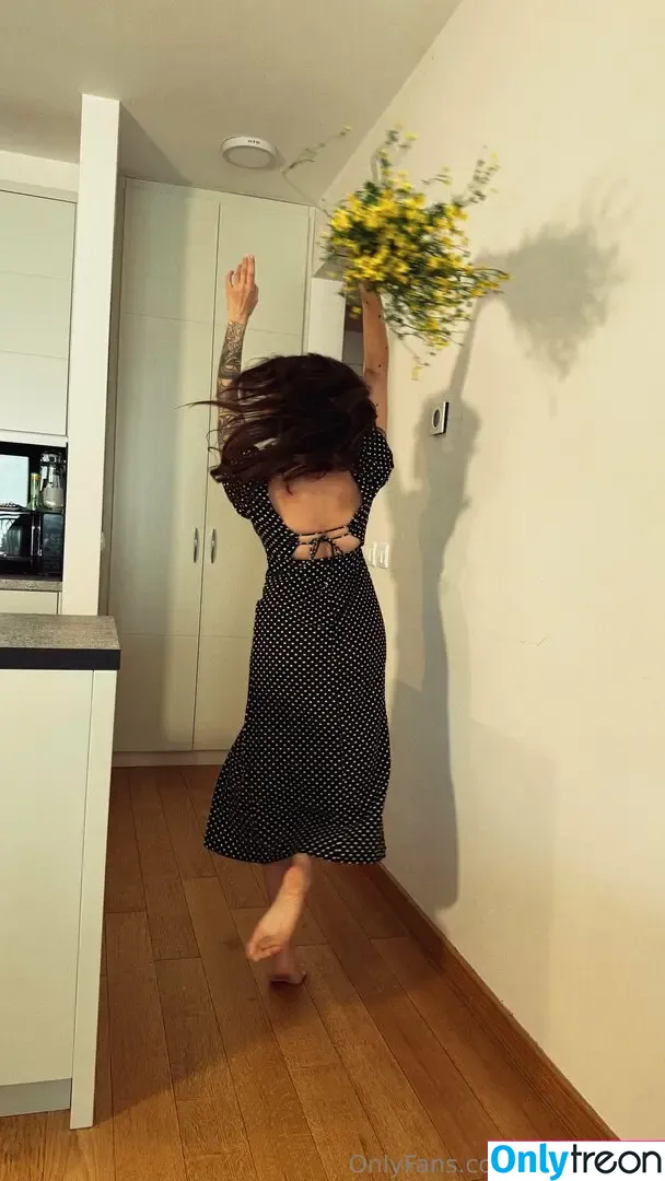 dani_purrre nude photo #0118 (dani_purda)