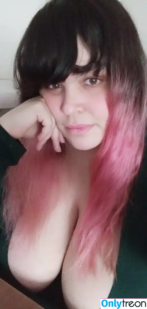 Danidarkan nude photo #0024 (Danidarkan)
