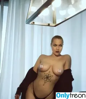  nude photo #0011