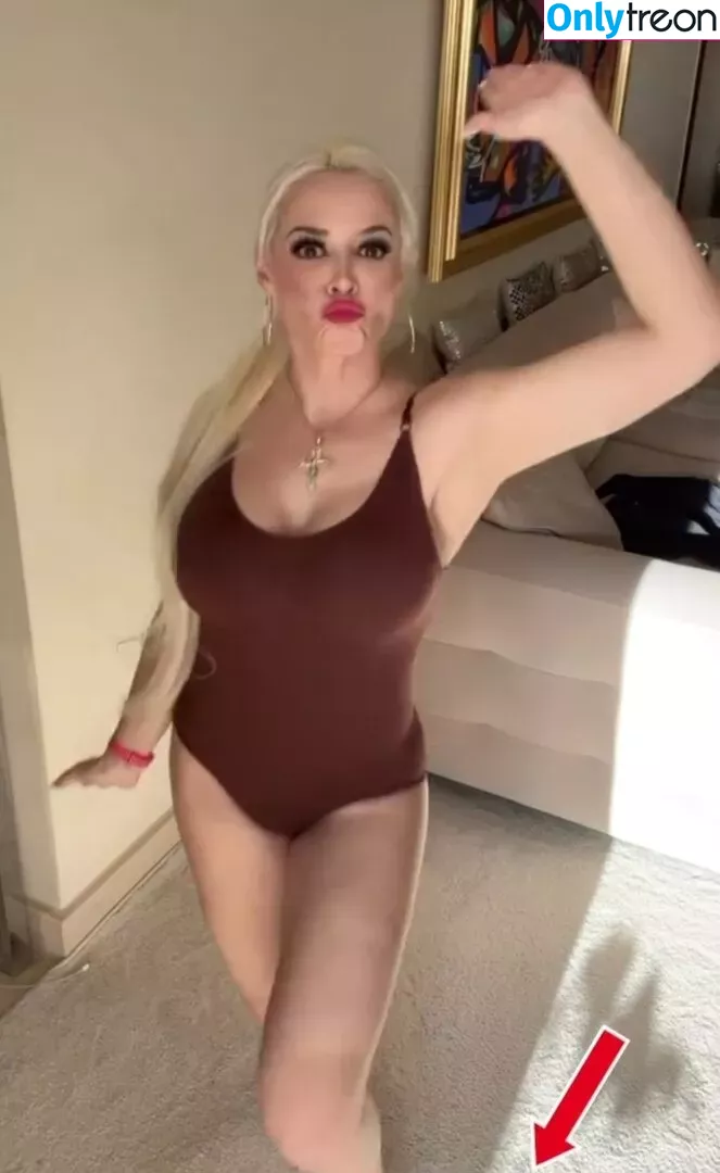 Daniela Katzenberger nude photo #0256 (danielakatzenberger)
