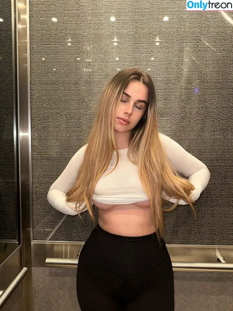 Danielalzj nude photo #0174 (Danielalzj)