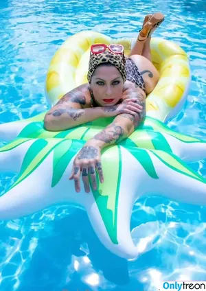 Danielle Colby / DanielleColby / daniellecolbyamericanpicker nude photo #0053