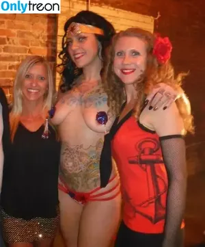 Danielle Colby / DanielleColby / daniellecolbyamericanpicker nude photo #0092