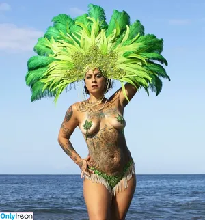 Danielle Colby / DanielleColby / daniellecolbyamericanpicker nude photo #0118