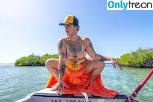 Danielle Colby / DanielleColby / daniellecolbyamericanpicker nude photo #0814