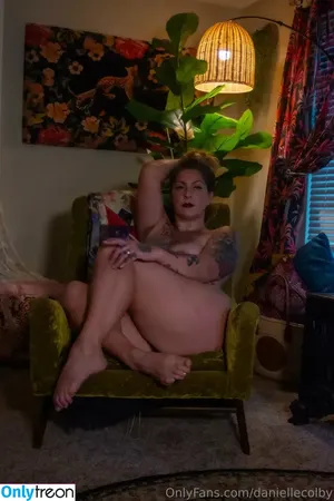 Danielle Colby / DanielleColby / daniellecolbyamericanpicker nude photo #0934