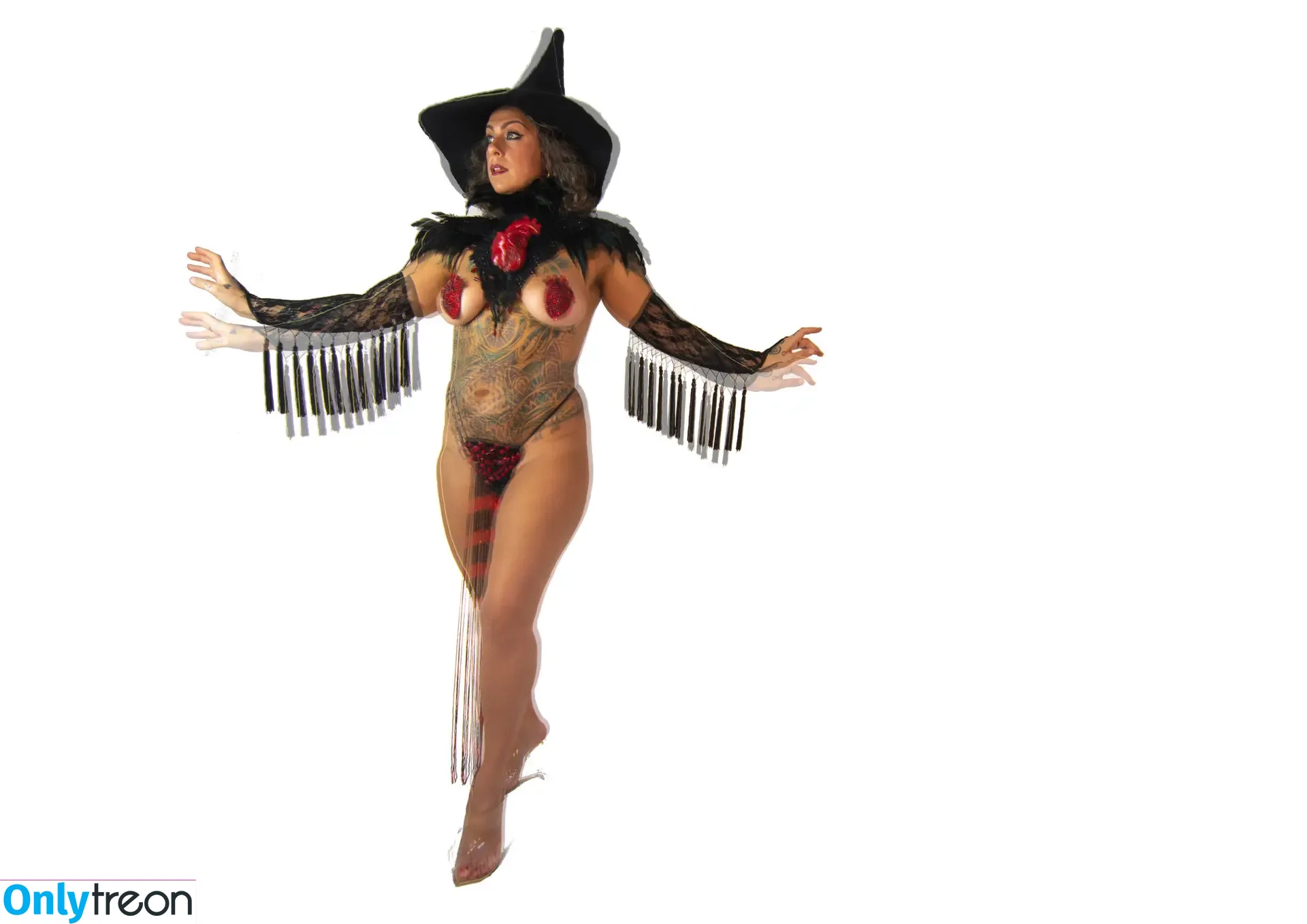 Danielle Colby nude photo #0087 (DanielleColby / daniellecolbyamericanpicker)