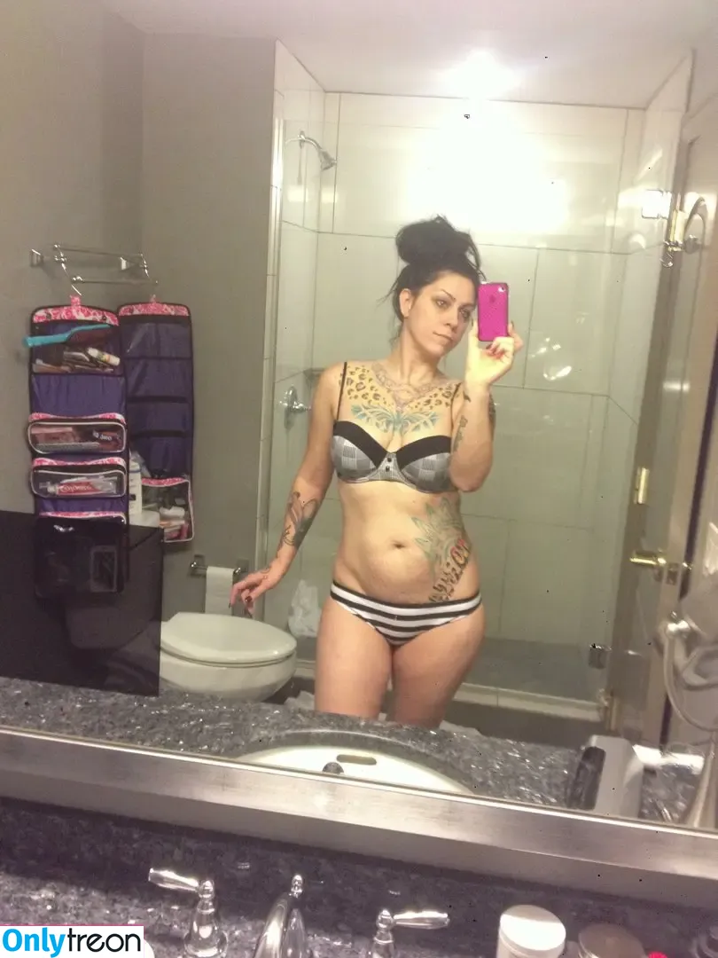 Danielle Colby nude photo #0152 (DanielleColby / daniellecolbyamericanpicker)