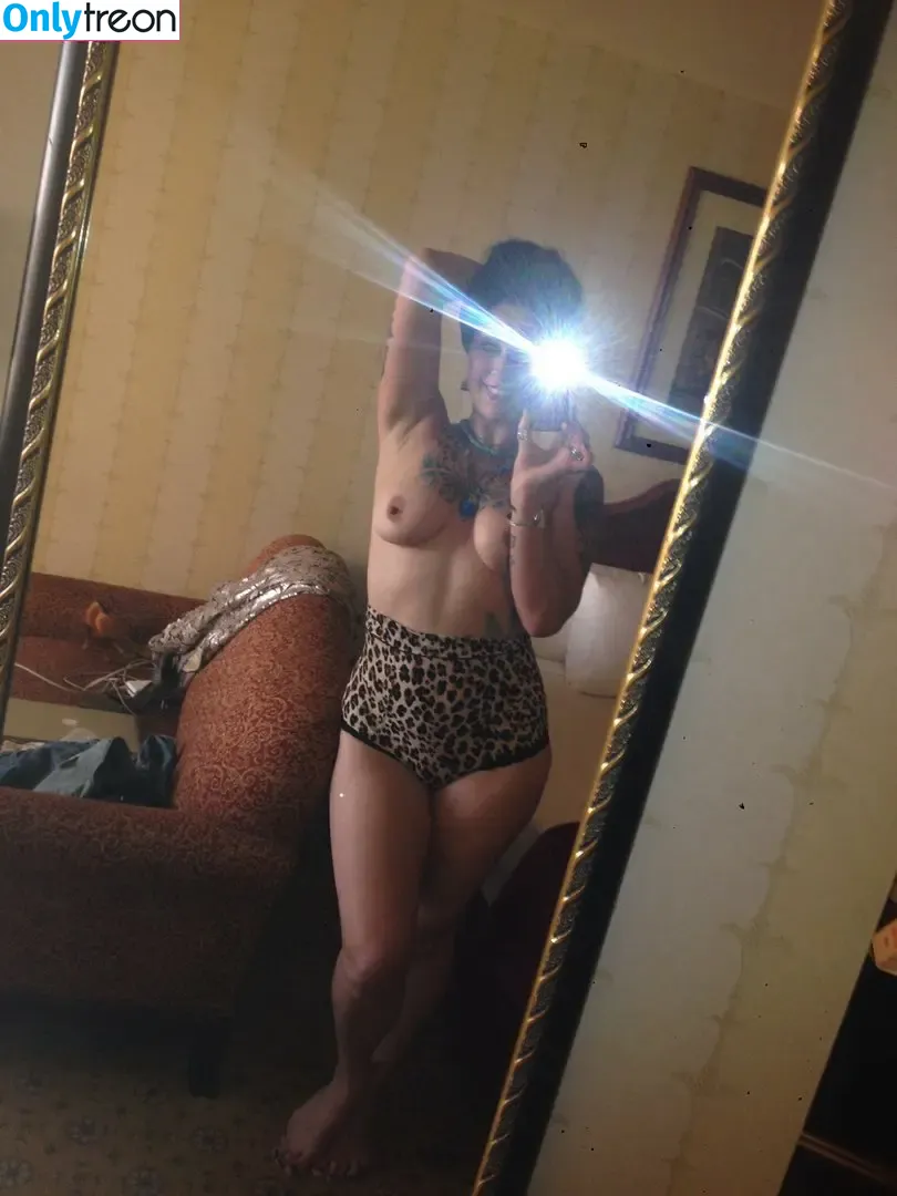 Danielle Colby nude photo #0162 (DanielleColby / daniellecolbyamericanpicker)