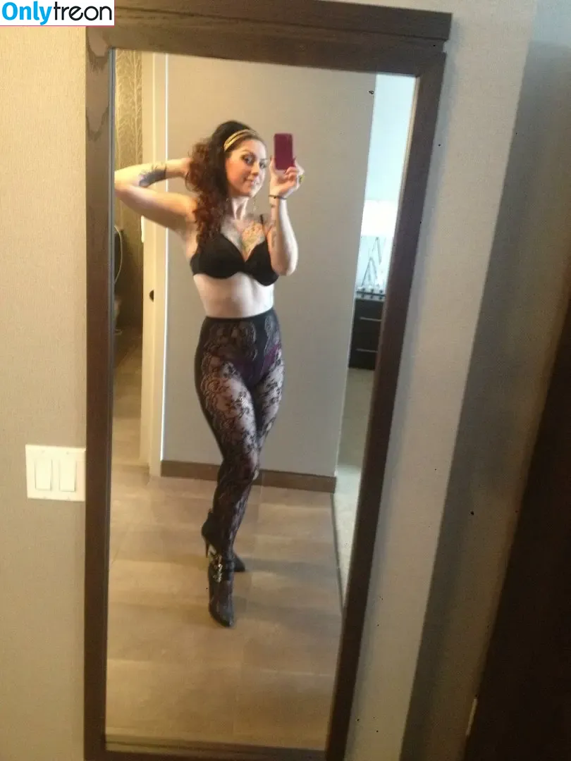 Danielle Colby nude photo #0167 (DanielleColby / daniellecolbyamericanpicker)