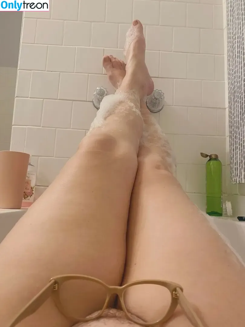Danielle Colby nude photo #0654 (DanielleColby / daniellecolbyamericanpicker)