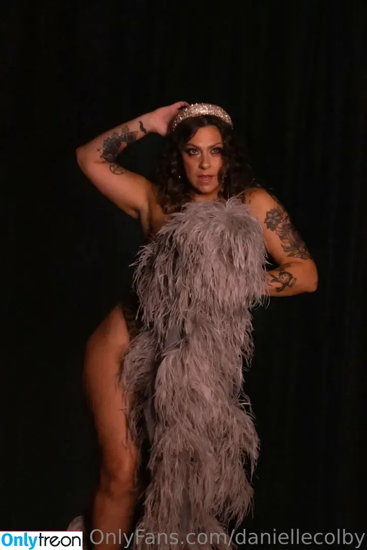 Danielle Colby nude photo #0713 (DanielleColby / daniellecolbyamericanpicker)