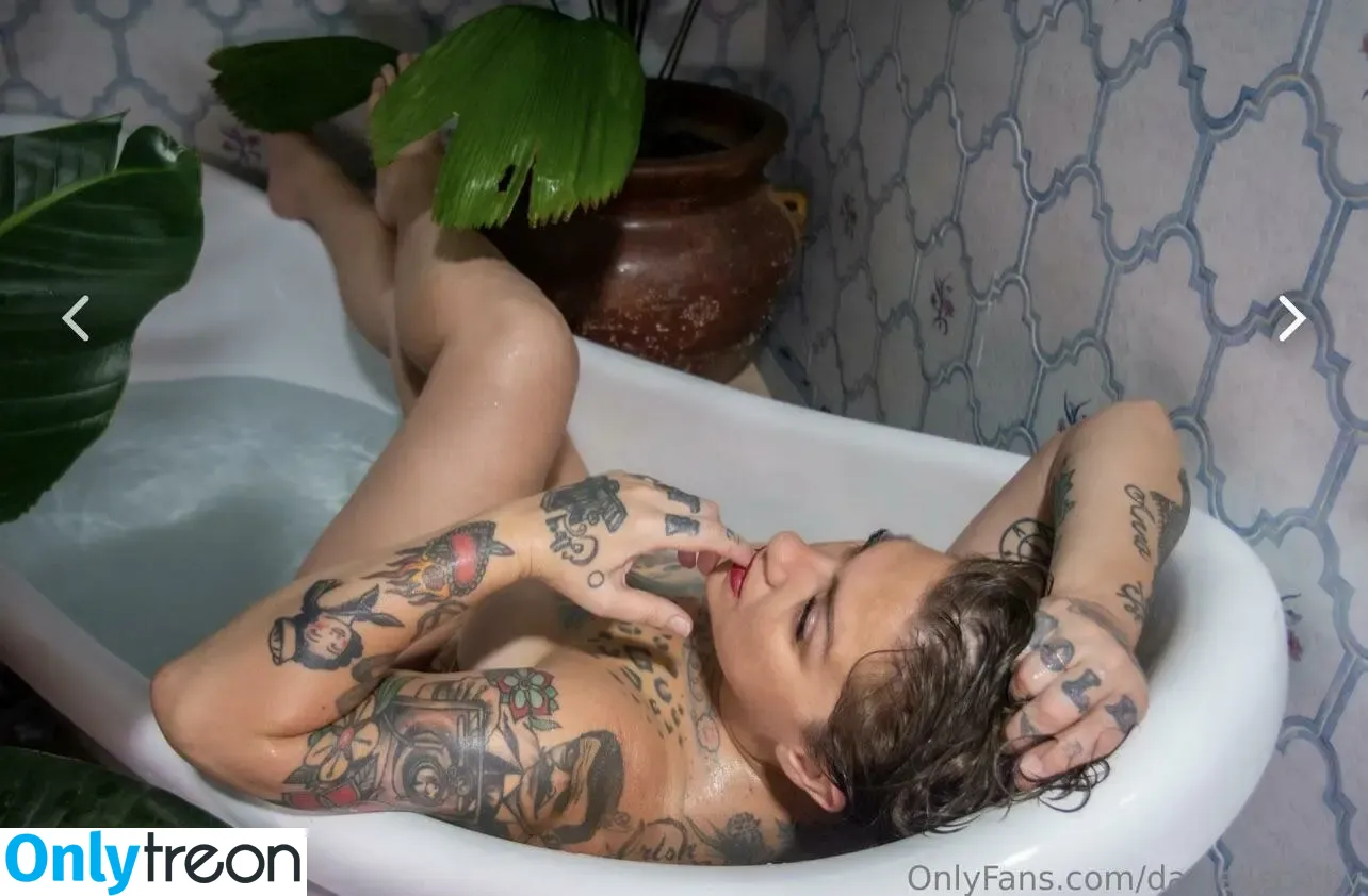 Danielle Colby nude photo #0761 (DanielleColby / daniellecolbyamericanpicker)