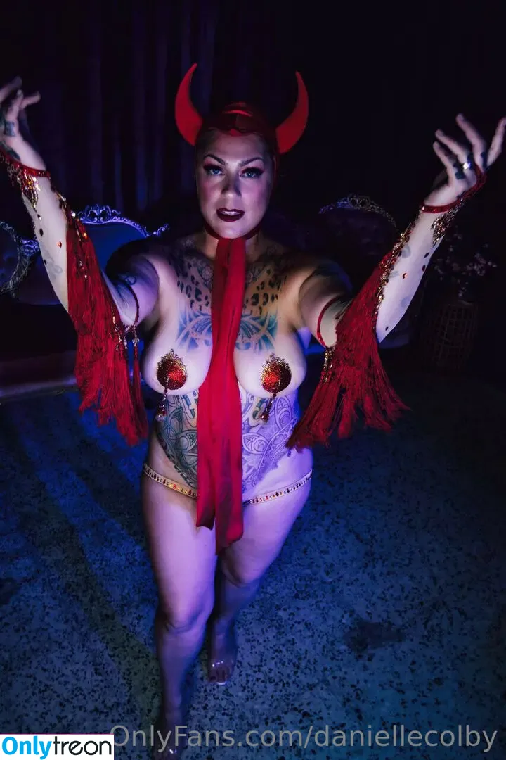 Danielle Colby nude photo #0791 (DanielleColby / daniellecolbyamericanpicker)