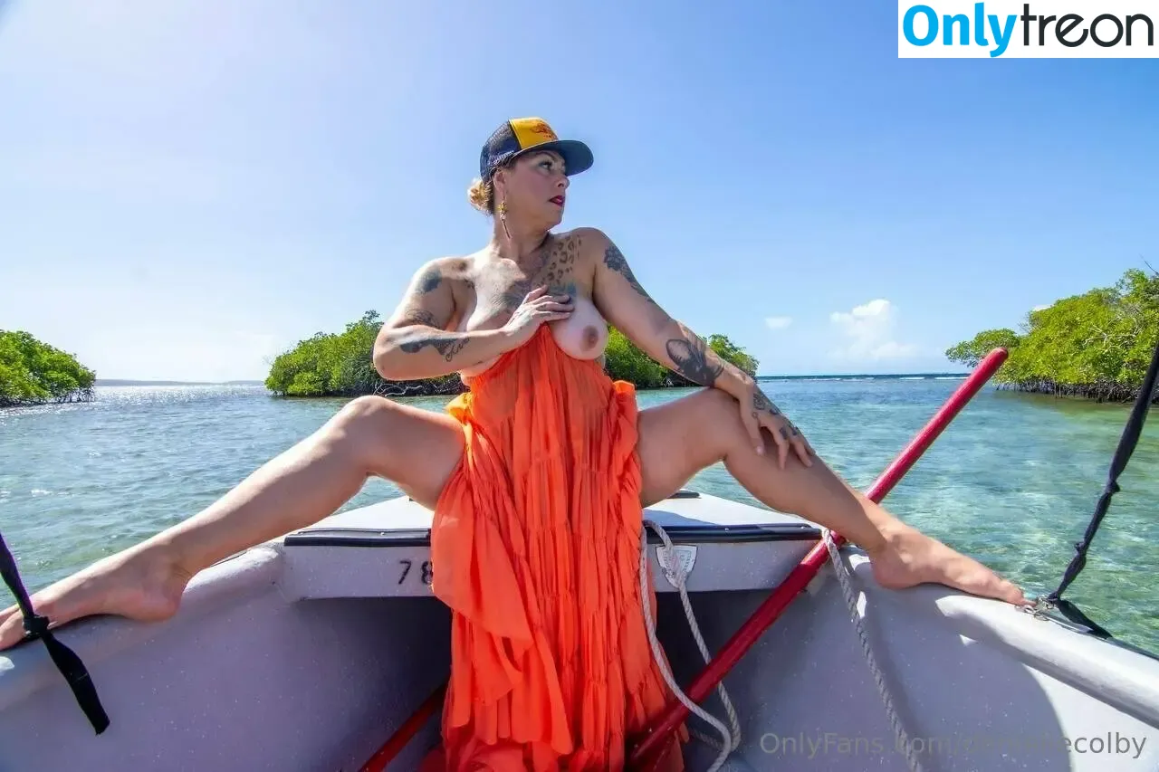 Danielle Colby nude photo #0804 (DanielleColby / daniellecolbyamericanpicker)