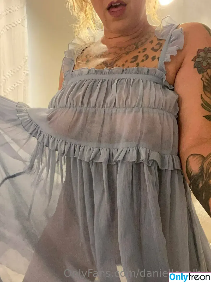 Danielle Colby nude photo #0856 (DanielleColby / daniellecolbyamericanpicker)