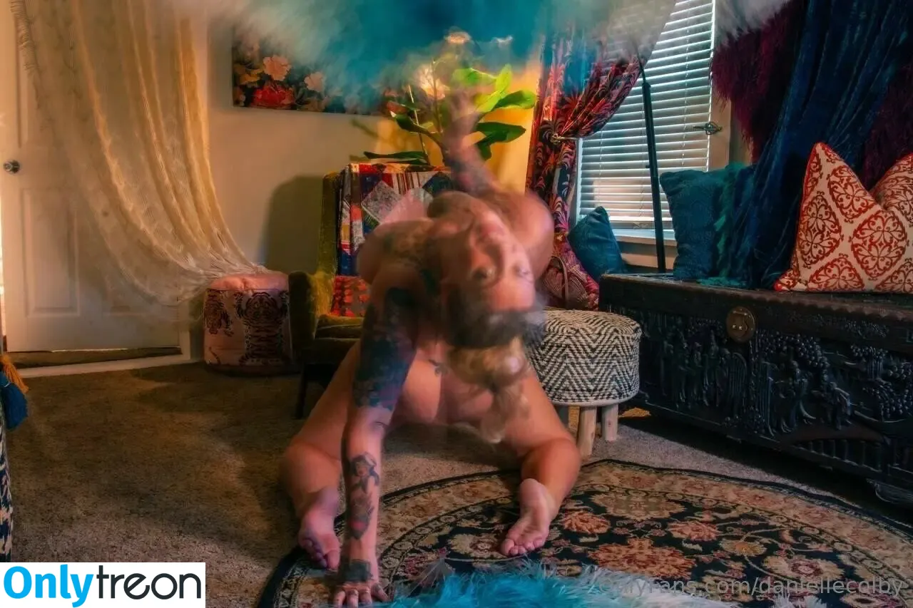 Danielle Colby nude photo #0900 (DanielleColby / daniellecolbyamericanpicker)