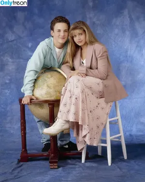 Danielle Fishel / daniellefishel nude photo #0102
