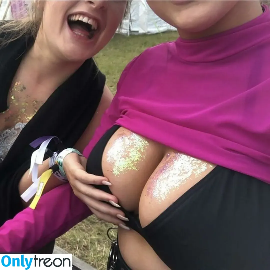 Danielle Smith nude photo #0050 (abdaniellesmith / yellawoman34)