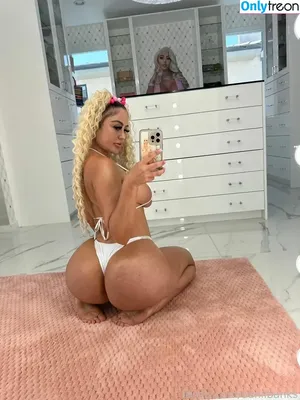 daniibanks / danii.banks nude photo #0072