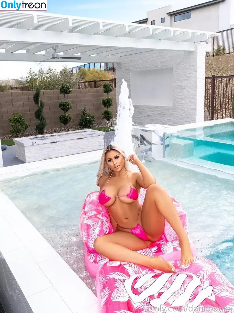 daniibanks nude photo #0075 (danii.banks)
