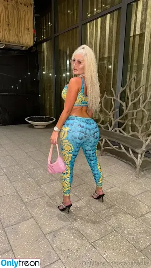 daniibanksvip / itsdaniibanks nude photo #0087