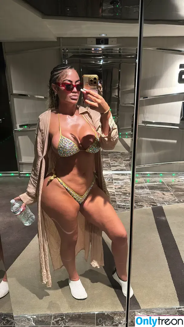 daniibanksvip nude photo #0079 (itsdaniibanks)