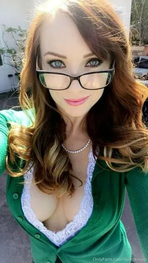 danijensen / realdanijensen nude photo #0004