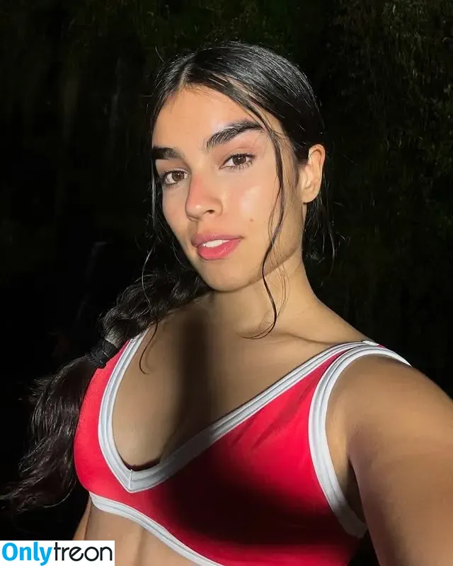 Danika Zapata nude photo #0008 (danikazapata / dn_c09)