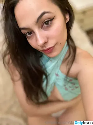 nude photo #0004