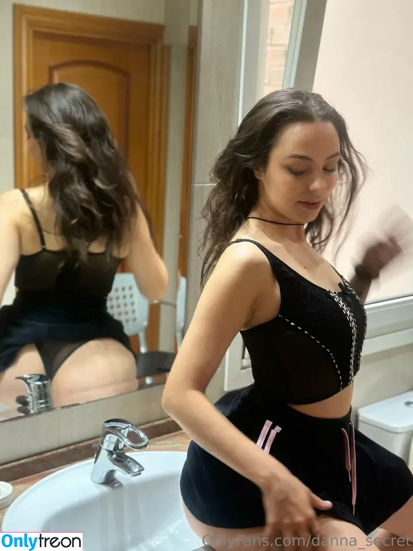 danna_secret nude photo #0008 (danna_secret)