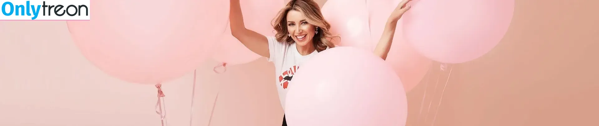 Danni Minogue nude photo #6925 (danniiminogue)