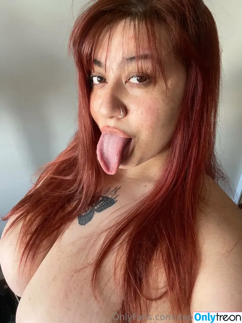 daphbustygoddess nude photo #0031 (thedopegoddess)