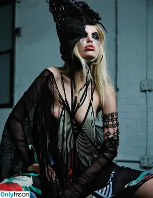 Daphne Groeneveld / daphnegroeneveld nude photo #0008