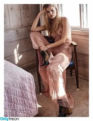 Daphne Groeneveld / daphnegroeneveld nude photo #0010