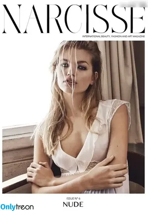 Daphne Groeneveld / daphnegroeneveld nude photo #0041