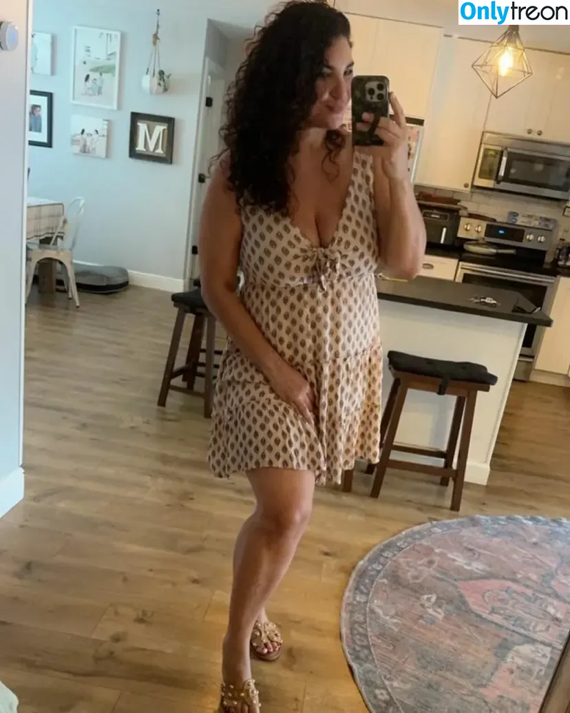 daralovesyou nude photo #0007 (daralovesyou24)