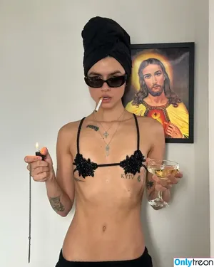 Daria Ponypalyak / ponypalyak nude photo #0007