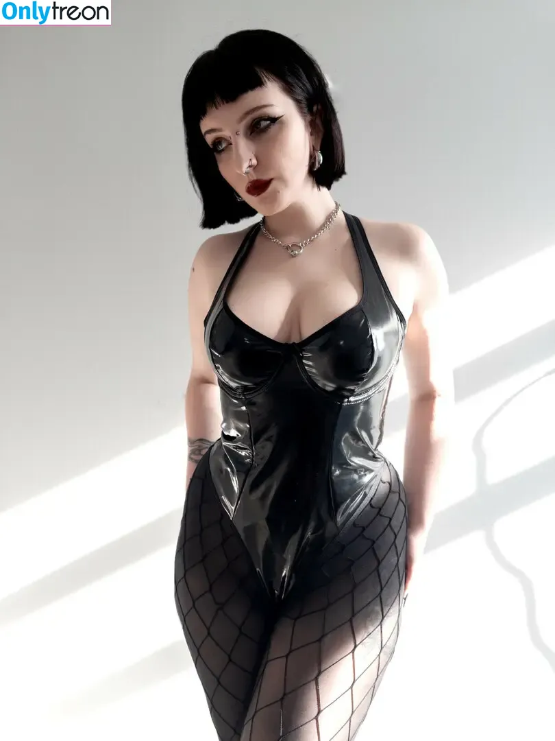 darkhoromi nude photo #0315 (darkhoromi)