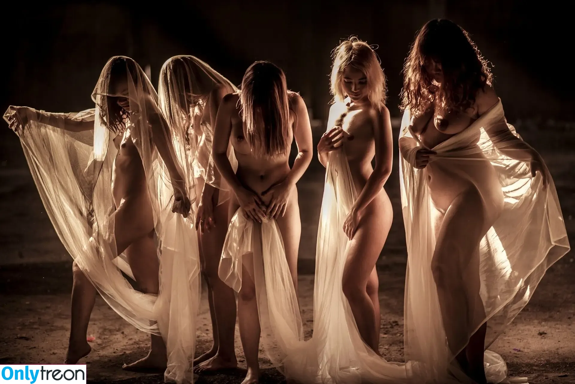 darlcmoon nude photo #0004 (DarkMoon / darkmoonlilithmusic)