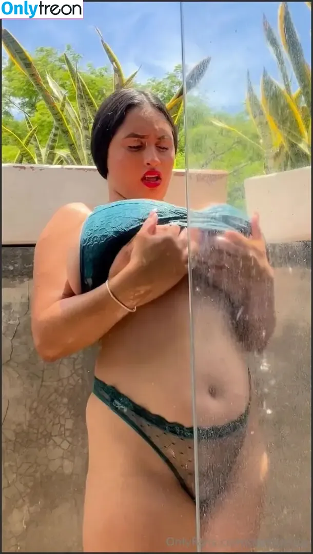 darlikarina nude photo #0009 (darli_karina1)