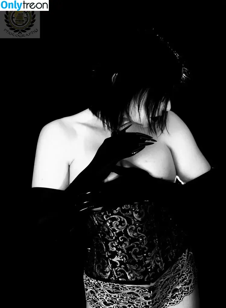 Darth Spanky nude photo #0020 (Darth_Spanky / Selvinia Selene)
