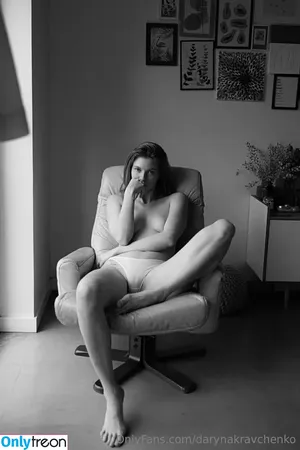 Daryna Kravchenko / Darynakravchenko / darina_kravchenko__ nude photo #0017